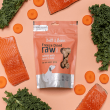 Load image into Gallery viewer, Bell and Bone Salmon With Carrot And Kale Freeze Dried Dog Treats